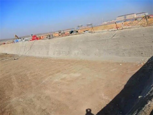 新龙高铁桩基础建设